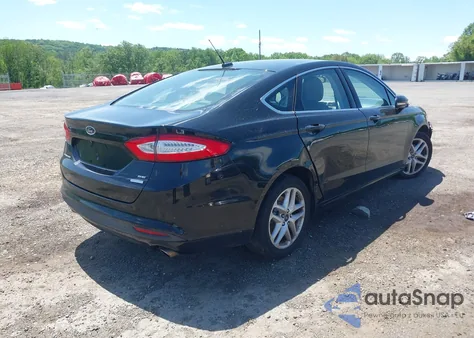 2016 Ford Fusion Se z USA, uszkodzony, nr VIN 3FA6P0HD9GR272138